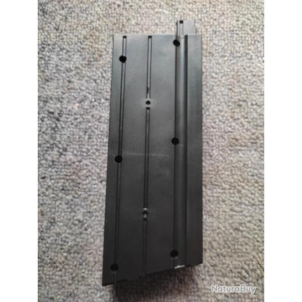 Chargeur Famas Valoris� cybergun spring