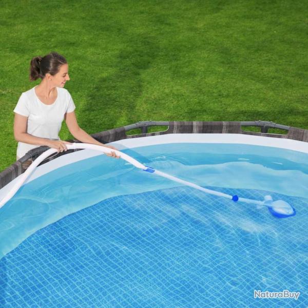 Aspirateur automatique Flowclear AquaSweeper