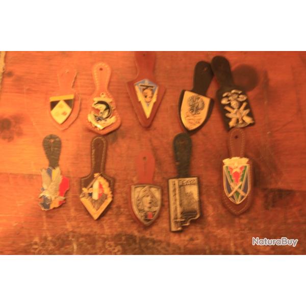 lots de dix insignes N3