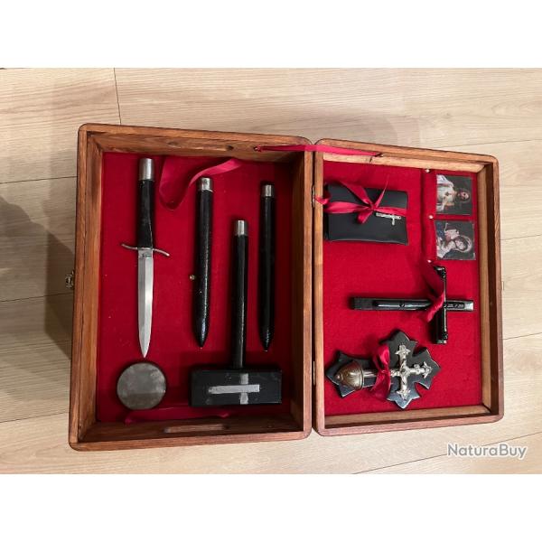 Cabinet de curiosit�s N�cessaire de chasse aux vampires