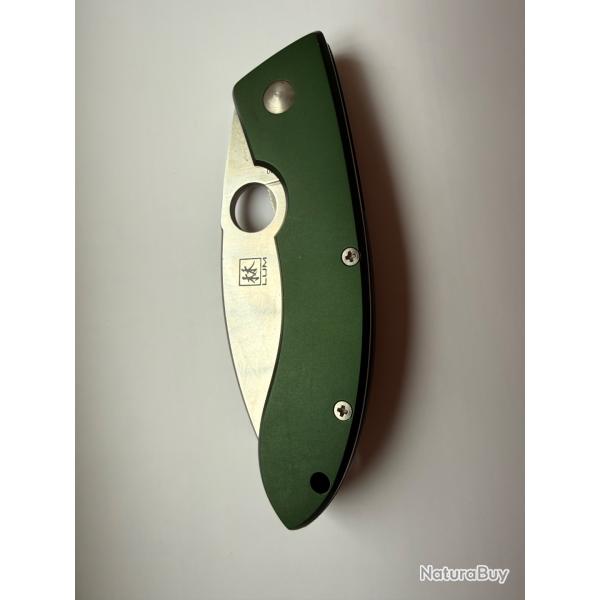 Vends couteau Spyderco Bob LUMCouteau de collection Spyderco Bob Lum C65S vert VG-10 aluminium liner