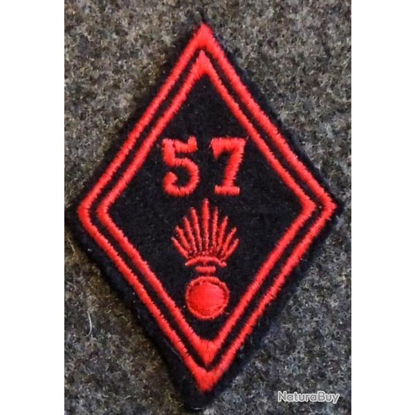 Patch losange mod 45 57� RI ancien (petits trous de mite) pour collection ne pas porter.