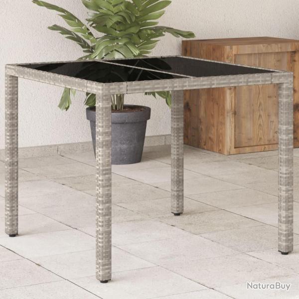 Table de jardin avec dessus en verre gris clair r�sine tress�e