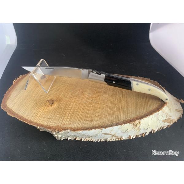 Couteaux type gardian manche corne