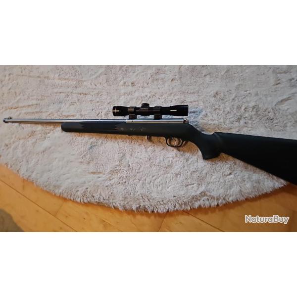 Carabine SAVAGE ARMS model 93 calibre 22 Win Mag + Lunette LEUPOLD