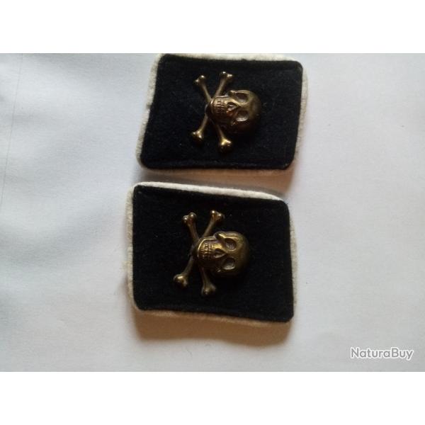 anciennes pattes de cols 6 CM X 4 CM. WW1 ou WW2