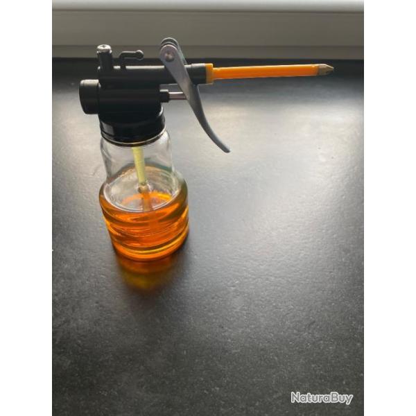 200ml Lubrifiant IGOL pour les b�liers de presse de rechargement avec sa burette neuf