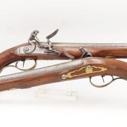 BELLE PAIRE DE PISTOLETS A SILEX VON DER FECHT. JUN: A BERLIN 1763-1812 DAMAS ORIENTAL - ALLEMANGE X