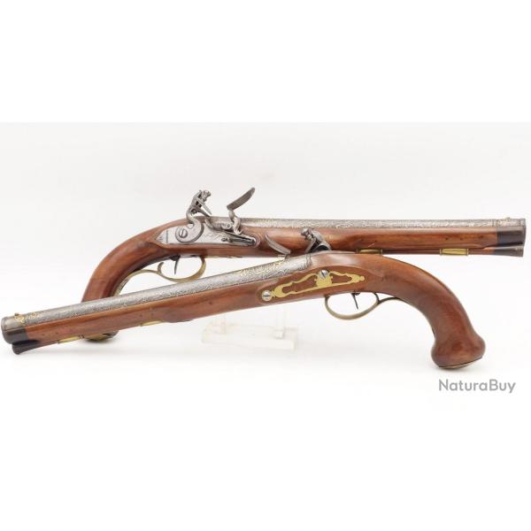 BELLE PAIRE DE PISTOLETS A SILEX VON DER FECHT. JUN: A BERLIN 1763-1812 DAMAS ORIENTAL - ALLEMANGE X