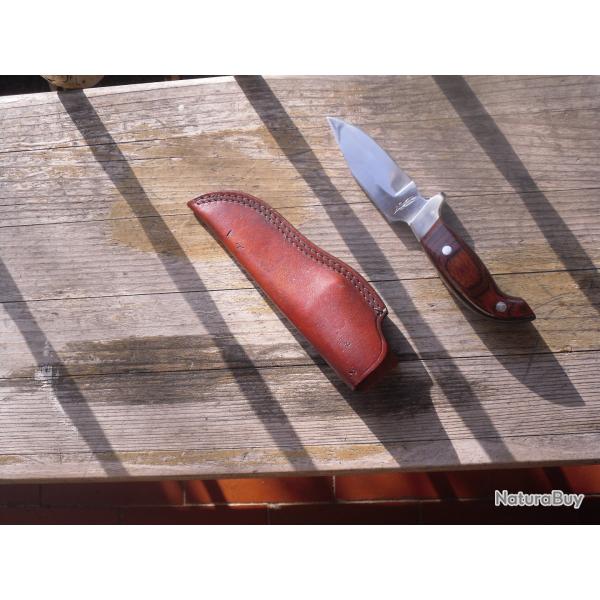 gros couteau Lakota mod�le Hawk