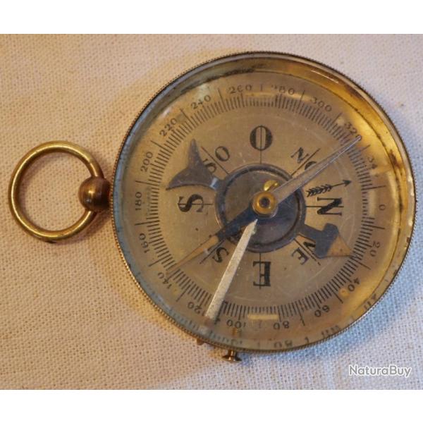 FRANCE WWI et WWII - boussole ordinaire de l'arm�e fran�aise - ref SDC24BOU004