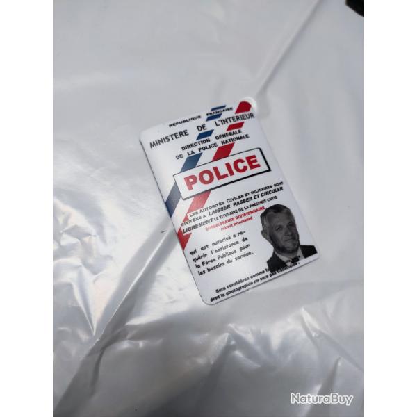 Carte de police nationale magnet du commissaire Broussard