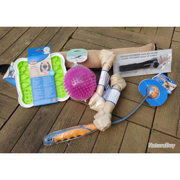 Lot de jouets & accessoires pour chien