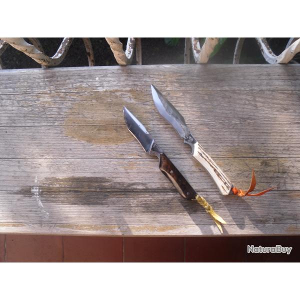 deux couteaux massifs d'artisan Fran�ais