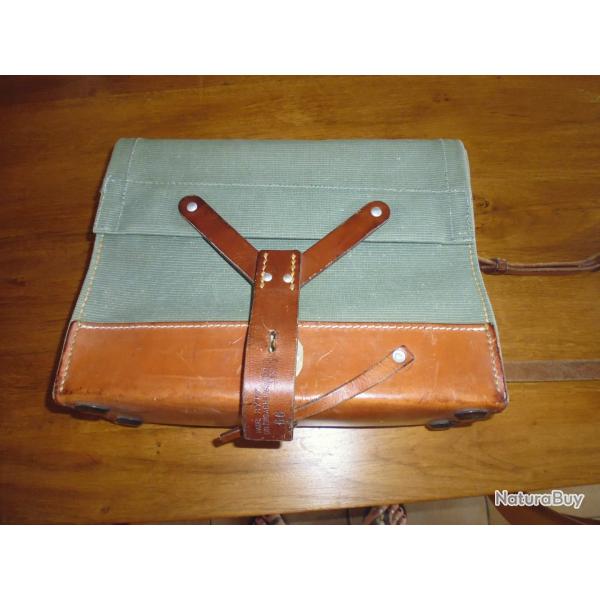 SACOCHE MILITAIRE SUISSE pour magasins FASS /STGW 57 avec sa bretelle