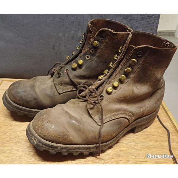 Trs anciens brodequins militaires franais modle 45 - pointure 43