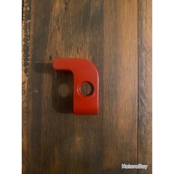 Cavalier de s�curit� ou de stockage pour FAMAS