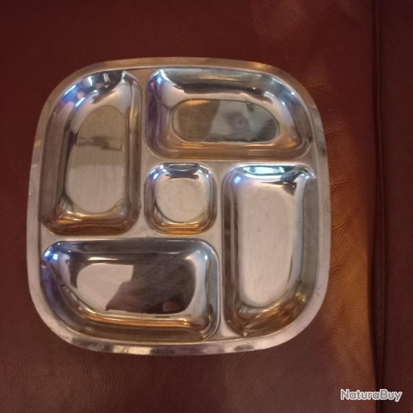 lot de 2 plateaux repas militaire fran�ais 1970-80