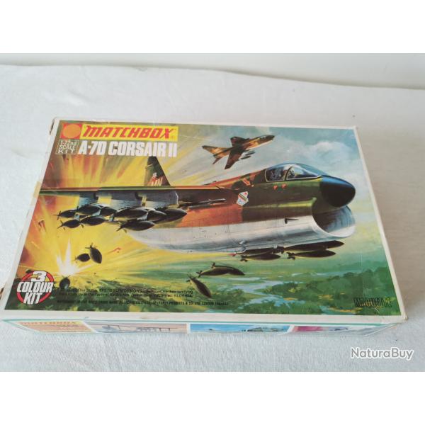 Maquette Matchbox CORSAIR II