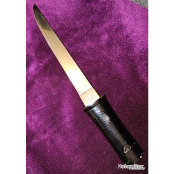 Sabre Japon : Tanto en Koshirae - par KATSUSHIGE (fin 17e si�cle - ED0). Samoura�.