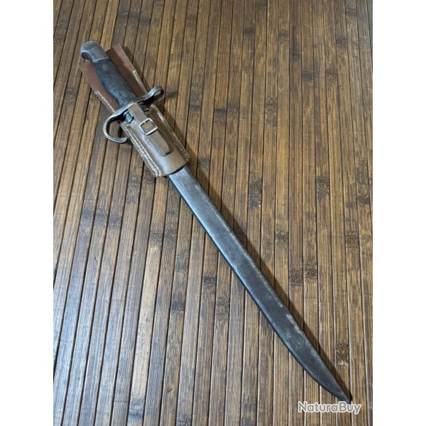 BA�ONNETTE ARISAKA MOD 30 JIDOSHOKU SEISAKUSHO DE L'ARM�E IMP�RIAL JAPONAISE AVEC SON FOURREAU