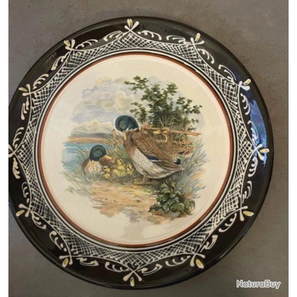 Assiette - platSign�e Geissert botaniste et naturaliste alsacien  taille 32 cm