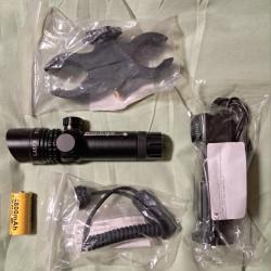 Viseur Pointeur Laser Tactique VERT Dot Sight en Kit
