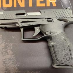 Taurus TX22 GEN 2 22lr Filet&eacute;