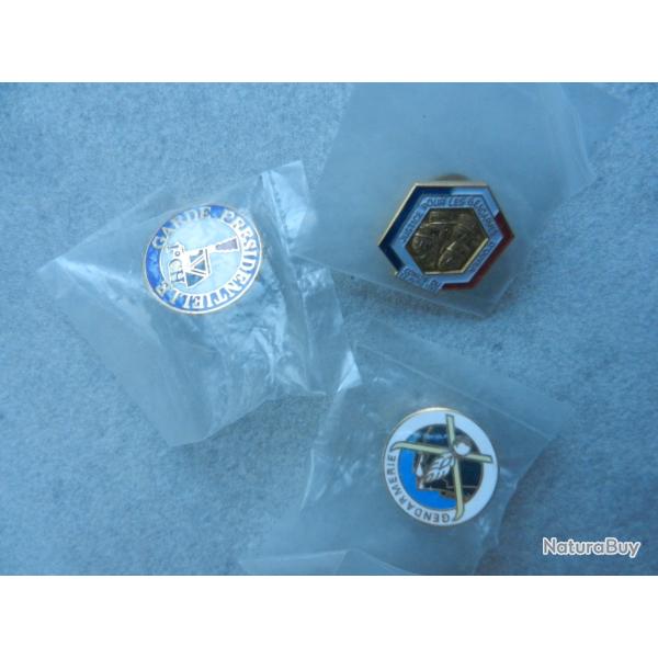lot de 3 pin's Gendarmerie - garde prsidentielle - gendarmerie de montagne- comit OUEVA