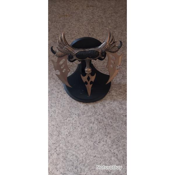 Couteaux d�coration avec support