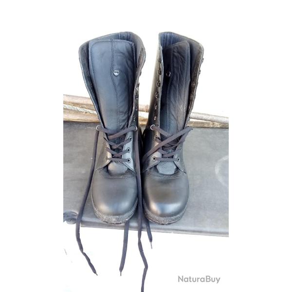Brodequins / Rangers en cuir noir fabriqu�s en UE taille 47