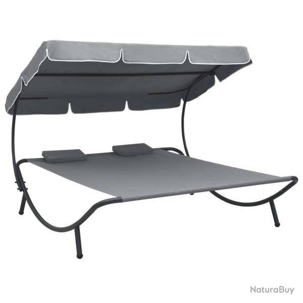 Lit de repos d'ext�rieur avec auvent et oreillers gris