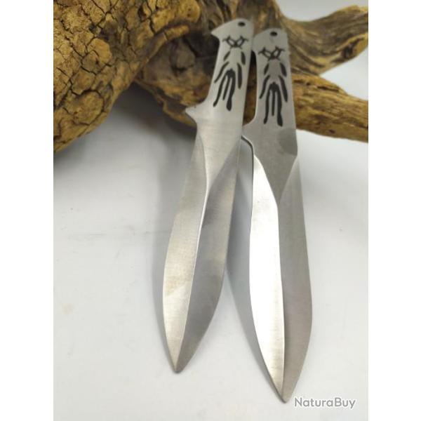 MAGNIFIQUE LOT DE 2  KUNAIS  COUTEAUX DE LANCER AVEC ETUI fd
