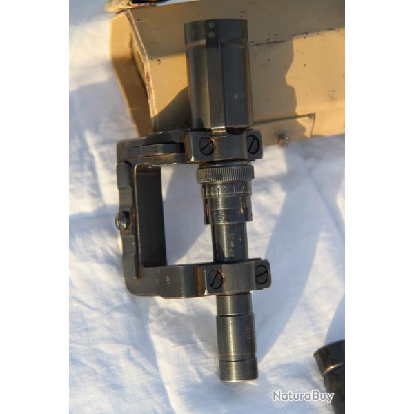 Vends ensemble authentique lunette ZF 41 Allemande et son boitier de transport .