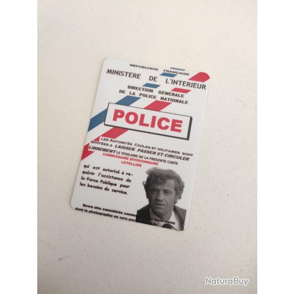 Carte magnet police nationale Jean-Paul Belmondo dans p�re sur la ville