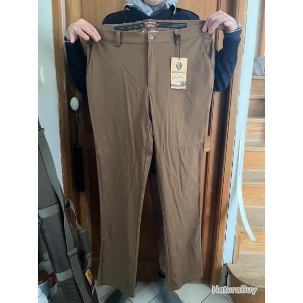 Pantalon l�ger de loisir ou de travail mod�le Norfolk Browning marron clair Taille 50