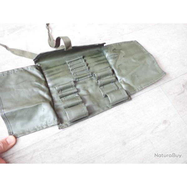 Trousse VIDE d'entretien, couvillons, graisse, baguette, ...arme Suisse, RUBIN K31, FASS 57 (1/2)