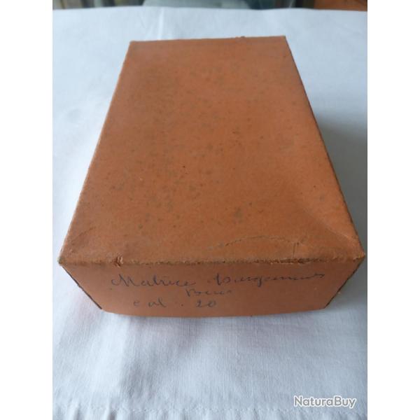 Tr�s ancien sertisseur en buis cal 20 d�but 20�me