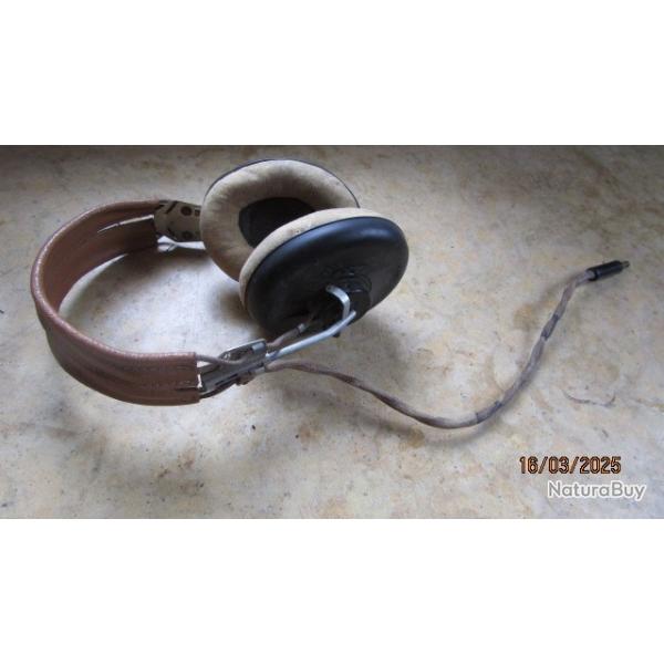 �couteurs  radio US ou army air forces d�barquement ww2 seconde guerre pilote transmission Indo AFN