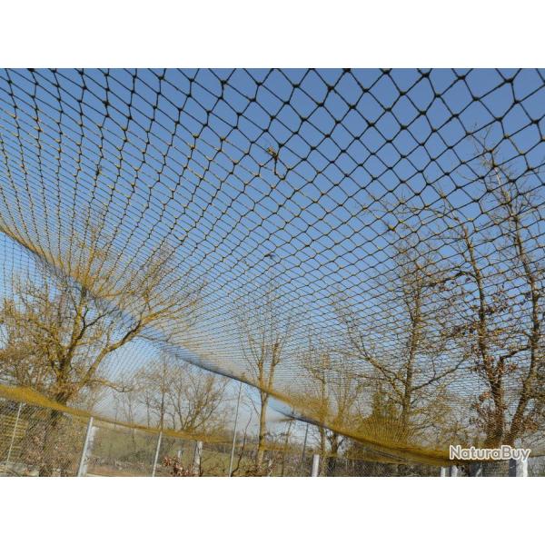 FILETS DE VOLIERE  de 12.5 m par 5 m .