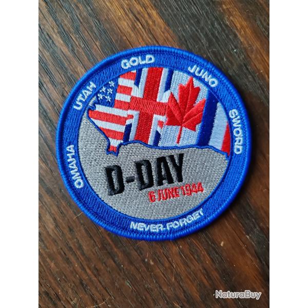 INSIGNE TISSU  "D-DAY NEVER FORGET"