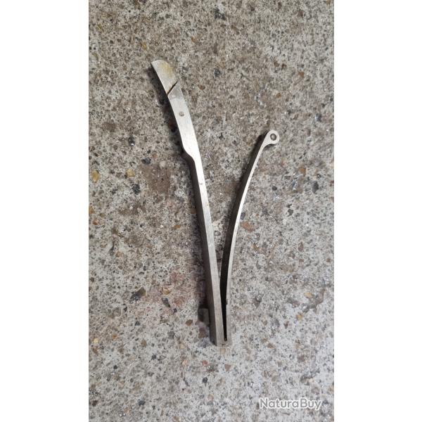 Grand ressort de revolver 1892 r�glementaire (507)