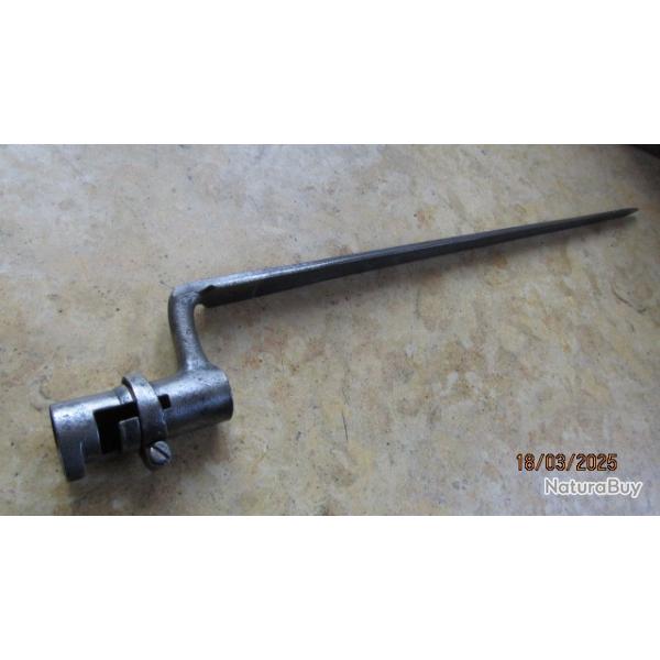 baionnette douille mod 1822 53cm poin�ons Fran�ais Fran�aise mais se monte sur fusils d�riv�s