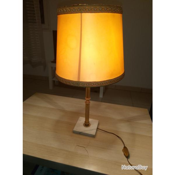 Superbe lampe ancien de bureau avec son socle en marbre enti�rement fonctionnel voir photos