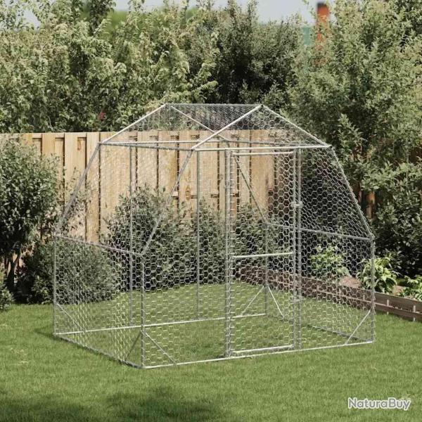 Poulailler 2,5x2x2,25 m acier galvanis�