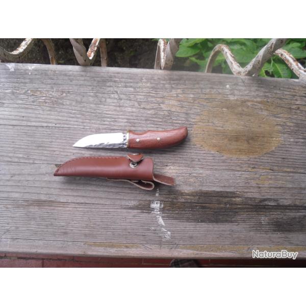 Joli couteau de C.Julius Herbertz.