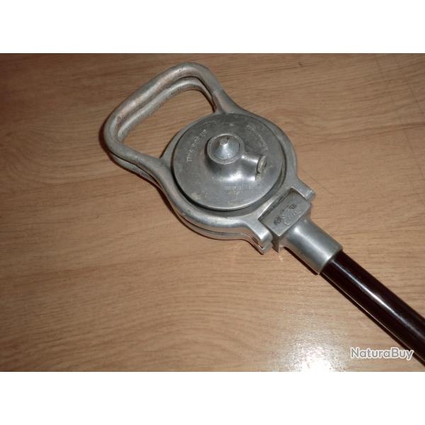 canne de marche systh�me a assise  / elite this side up  patent no 2085 7/13 wm. millls st land Ltd