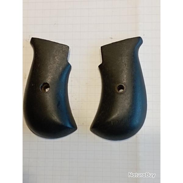 Jeu de plaquettes �bonite pour bulldog.