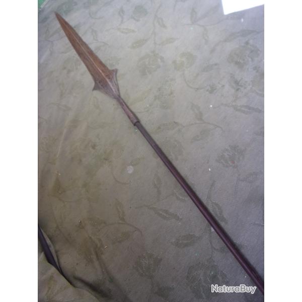 pointe de lance africaine  66,5   cm