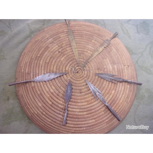 ensemble sur support de  6 pointe de fl�ches